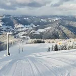 Daire See-apartment Aura Am Fusse Der Gerlitzen Alpe Und Ufer Des Ossiacher Sees - Mit Privatem Seezugang & Hallenbad