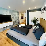 Daire See-apartment Aura Am Fusse Der Gerlitzen Alpe Und Ufer Des Ossiacher Sees - Mit Privatem Seezugang & Hallenbad Steindorf am Ossiacher See