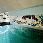 See-apartment Aura Am Fusse Der Gerlitzen Alpe Und Ufer Des Ossiacher Sees - Mit Privatem Seezugang & Hallenbad Daire