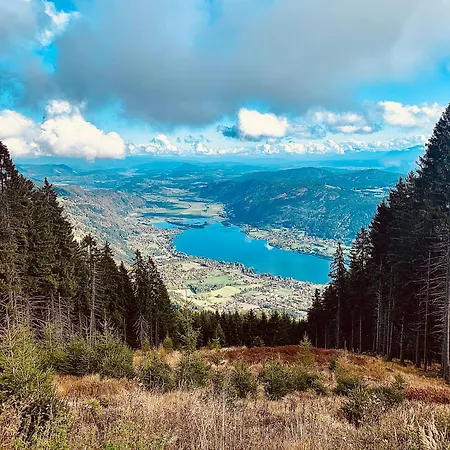 Apartmán See-apartment Aura Am Fusse Der Gerlitzen Alpe Und Ufer Des Ossiacher Sees - Mit Privatem Seezugang & Hallenbad