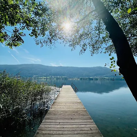 See-apartment Aura Am Fusse Der Gerlitzen Alpe Und Ufer Des Ossiacher Sees - Mit Privatem Seezugang & Hallenbad Apartmán