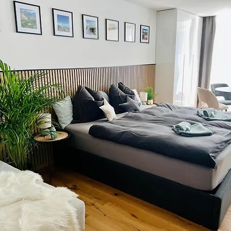 See-apartment Aura Am Fusse Der Gerlitzen Alpe Und Ufer Des Ossiacher Sees - Mit Privatem Seezugang & Hallenbad Apartmán Steindorf am Ossiacher See