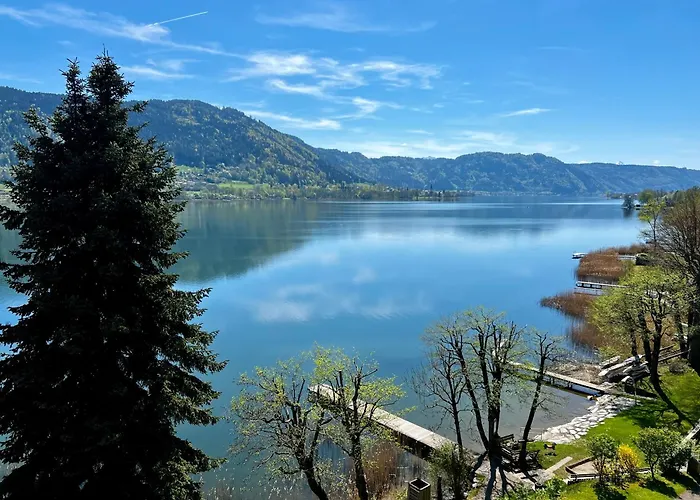 Appartement See-apartment Aura Am Fusse Der Gerlitzen Alpe Und Ufer Des Ossiacher Sees - Mit Privatem Seezugang & Hallenbad