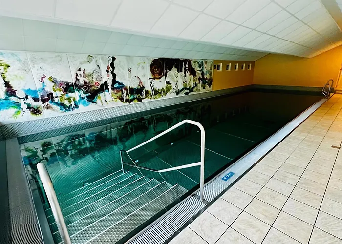 See-apartment Aura Am Fusse Der Gerlitzen Alpe Und Ufer Des Ossiacher Sees - Mit Privatem Seezugang & Hallenbad